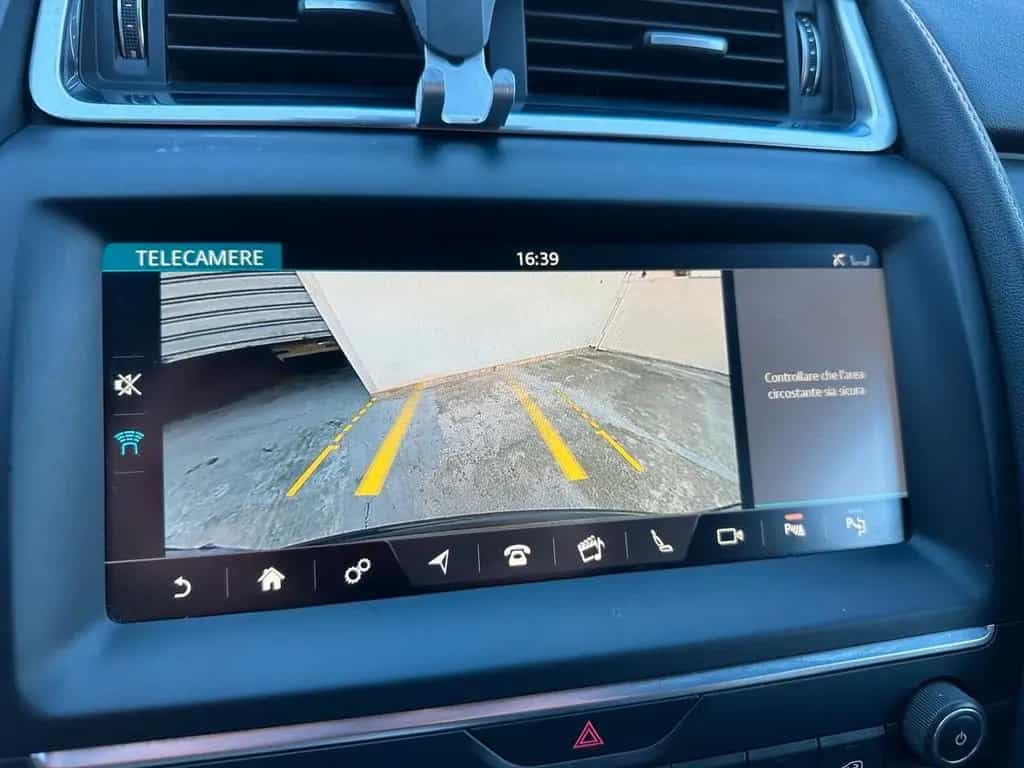 Jaguar E-Pace 2.0D R-Dynamic S 150cv - 2018 06/2018-photo-14