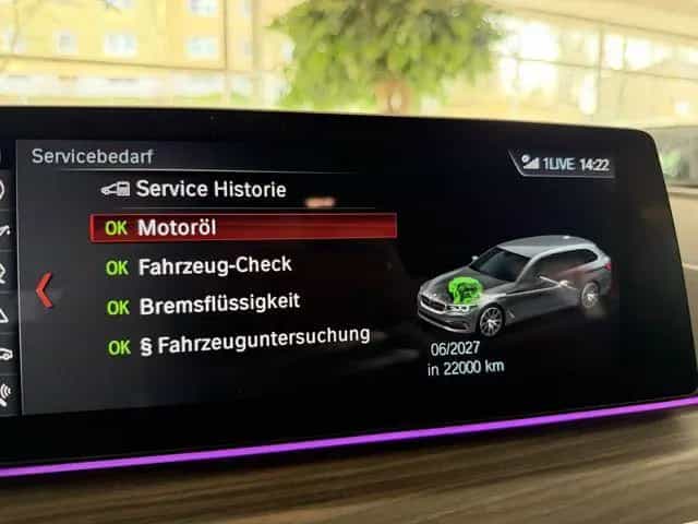 BMW 5 Series 520 d M Sport Paket Touring HEAD-UP+DAB+KAMERA 11/2017-photo-25