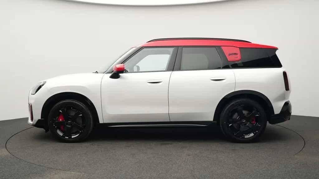 MINI John Cooper Works Countryman JCW Countryman ALL4 02/2025-photo-6