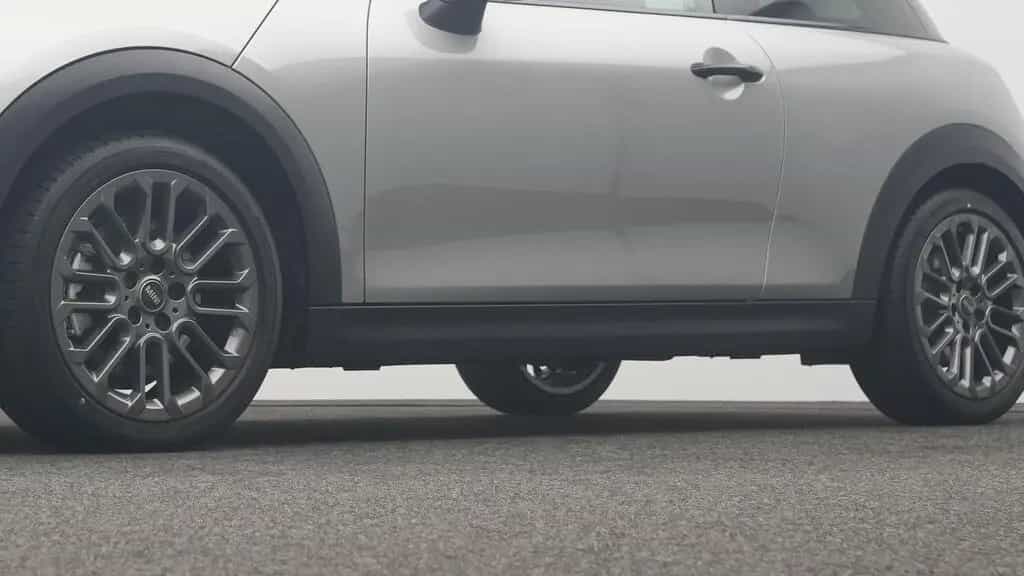 MINI Cooper C 02/2025-photo-23