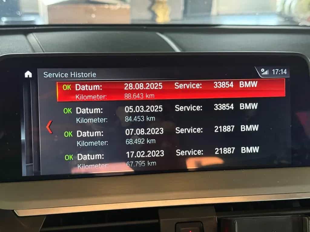 BMW X3 M40 M40i AT - 08/2018-photo-11
