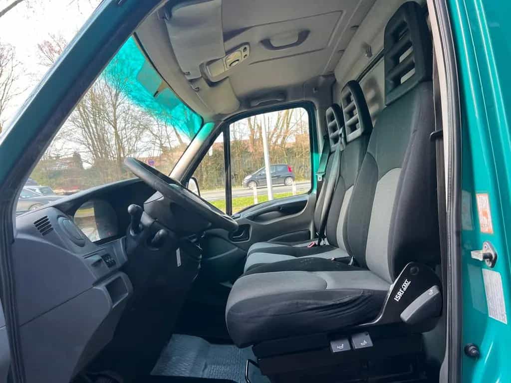 Iveco Other Daily 35c17 3,0 HPI*Maxi XXL Koffer*Garantie* 01/2012-photo-8