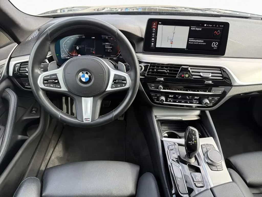 BMW 5 Series 520d Tour M Sport Aut. Pano,St+Go,HiFi,DA,PA,SHZ 11/2021-photo-12