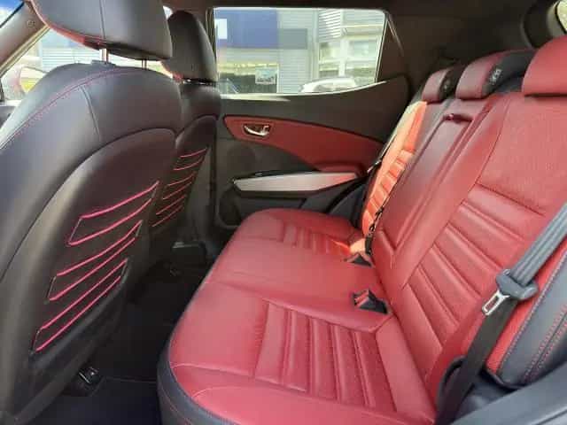 Ssangyong Tivoli Sapphire Red Rebel 1.6 P 6M/T 02/2017-photo-19