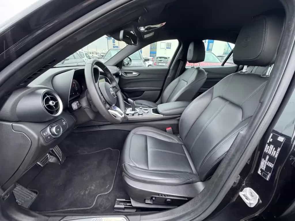Alfa Romeo Giulia Ti Q4+MEMORY+NAVI+ACC+KAMERA+MATRIXLED+CA 07/2023-photo-10