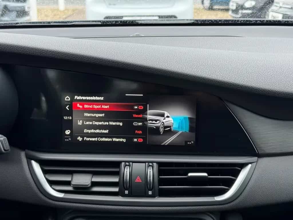Alfa Romeo Giulia Ti Q4+MEMORY+NAVI+ACC+KAMERA+MATRIXLED+CA 07/2023-photo-22