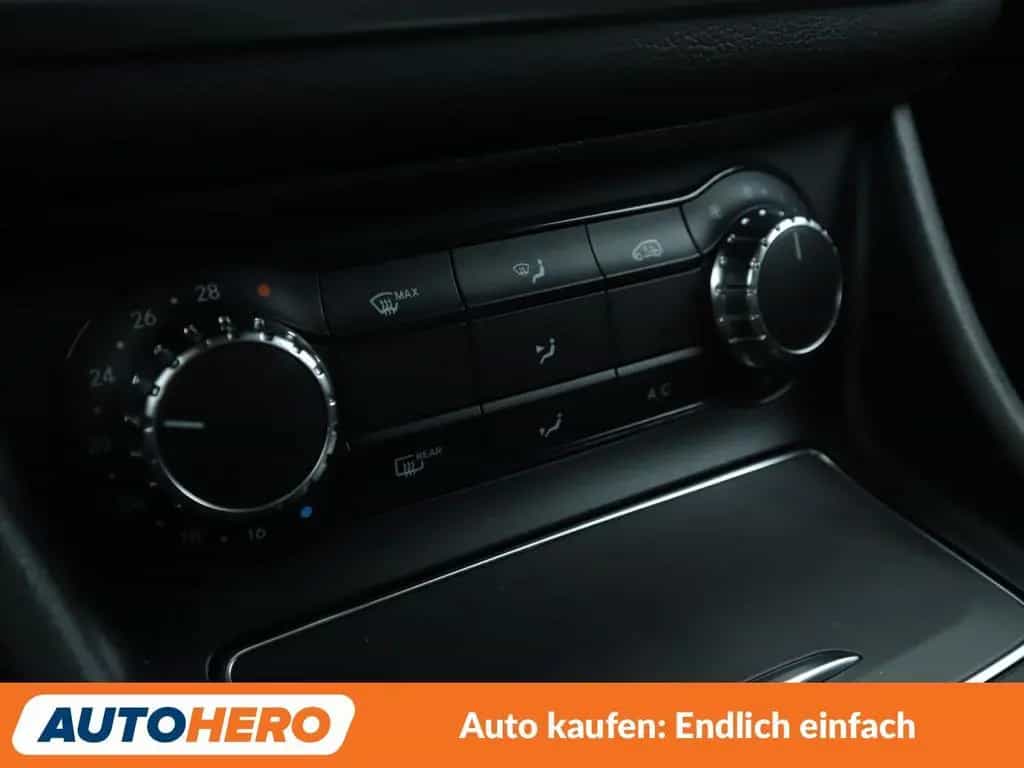 Mercedes-Benz CLA-Class 180 Urban Aut.*LED*TEMPO*PDC*SHZ*KLIMA* 01/2019-photo-22