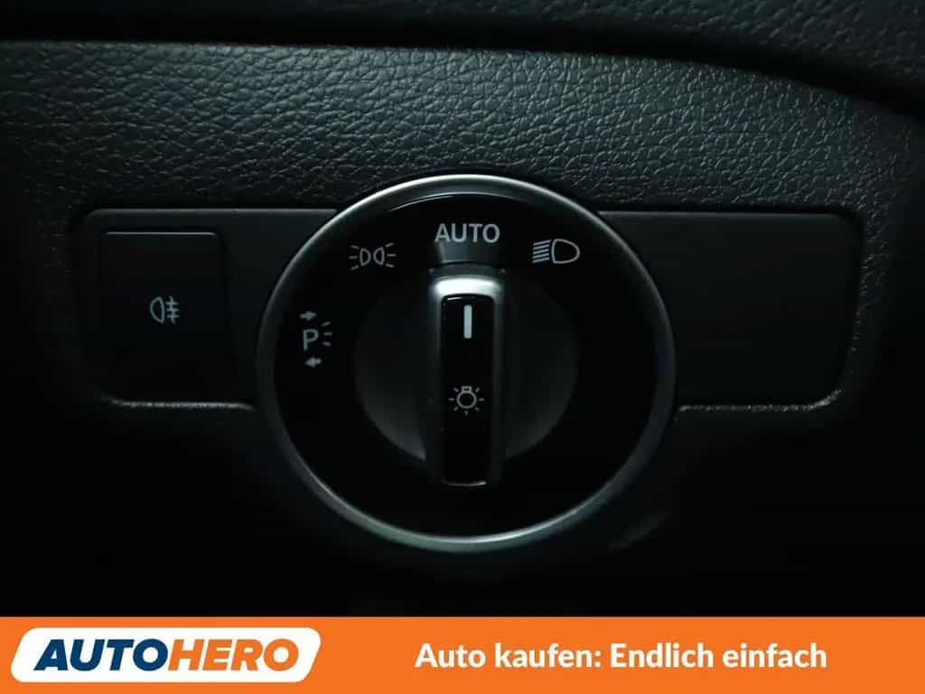Mercedes-Benz CLA-Class 180 Urban Aut.*LED*TEMPO*PDC*SHZ*KLIMA* 01/2019-photo-25