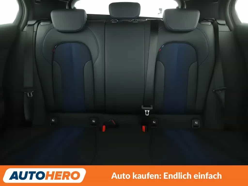 BMW 118 i M Sport Aut. *HUD*LED*VC*NAVI*TEMPO* 11/2020-photo-15