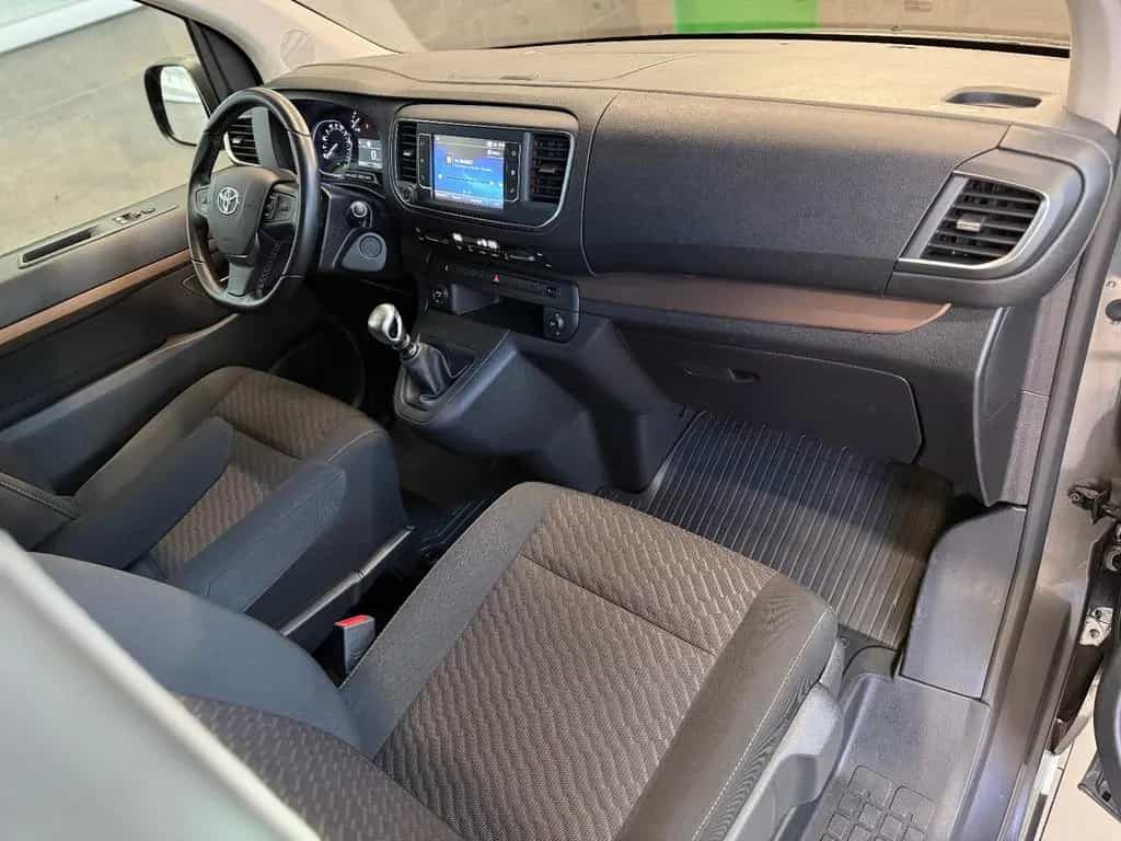 Toyota Proace (Verso) Proace Verso Compact 5 J. Garantie NAVI TEMPOM. 10/2018-photo-17