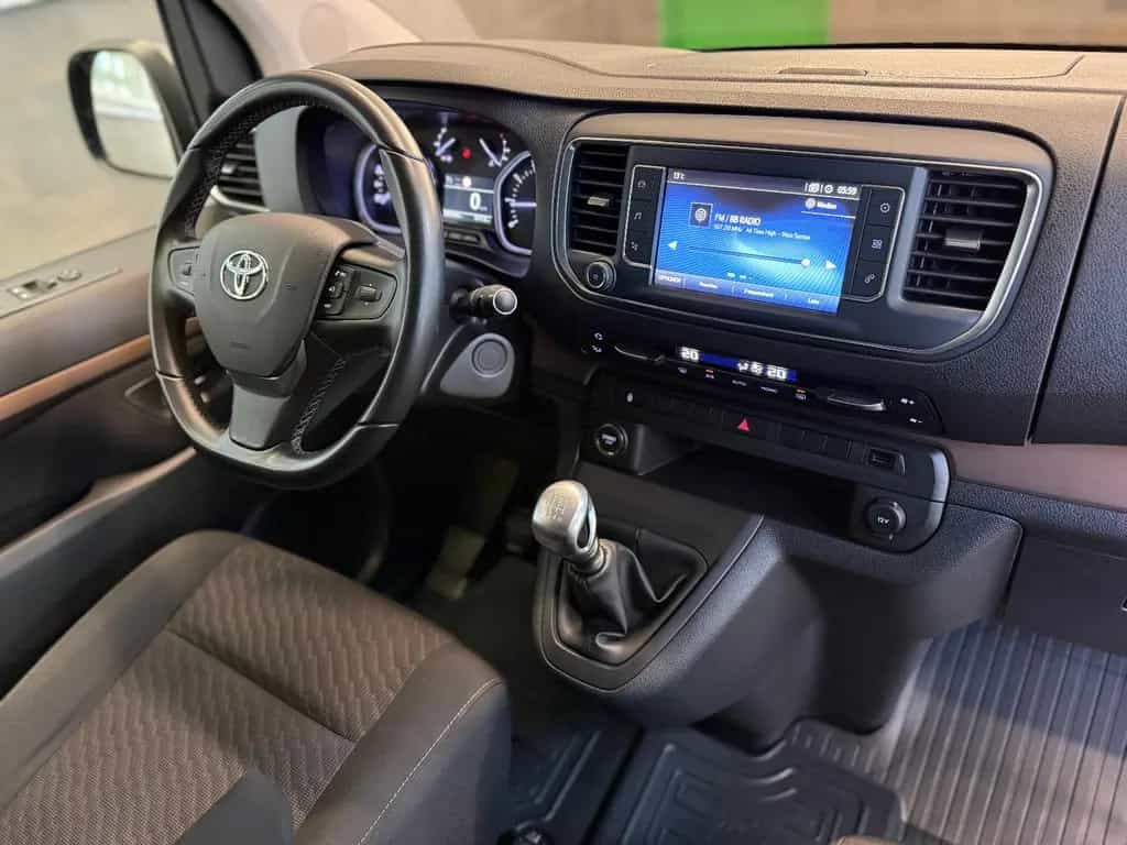 Toyota Proace (Verso) Proace Verso Compact 5 J. Garantie NAVI TEMPOM. 10/2018-photo-19