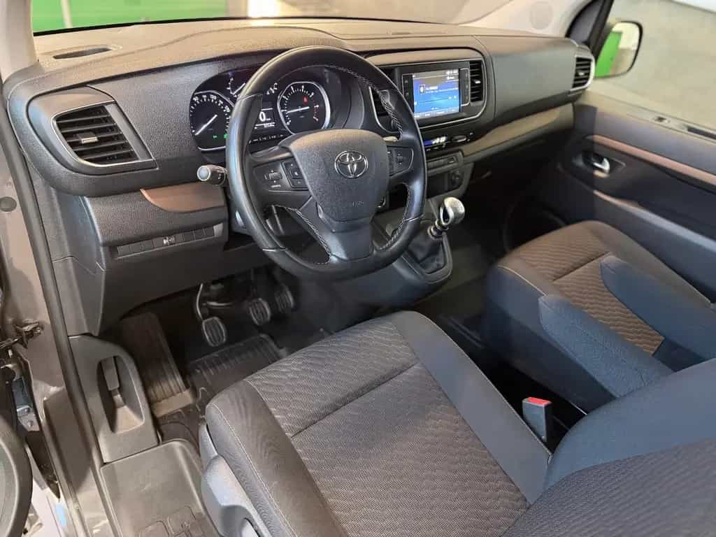 Toyota Proace (Verso) Proace Verso Compact 5 J. Garantie NAVI TEMPOM. 10/2018-photo-3