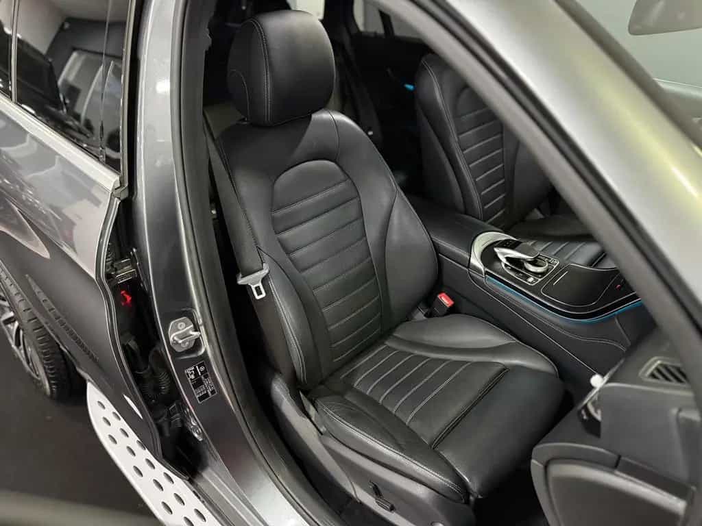 Mercedes-Benz GLC-Class 250 d 4M AMG-Int.*PANORAMA*KAMERA*LEDER*LED* 12/2018-photo-24