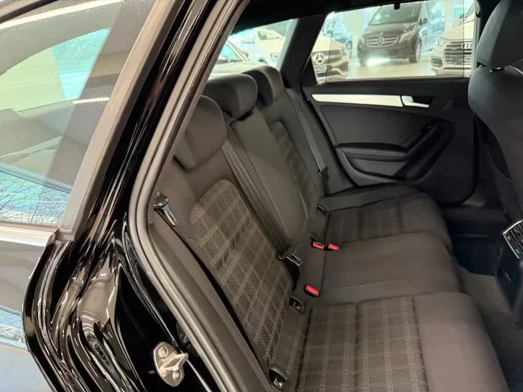Audi A4 Avant 2.0 TDI S-Line  Ambition Xenon Navi AHK 04/2015-photo-14