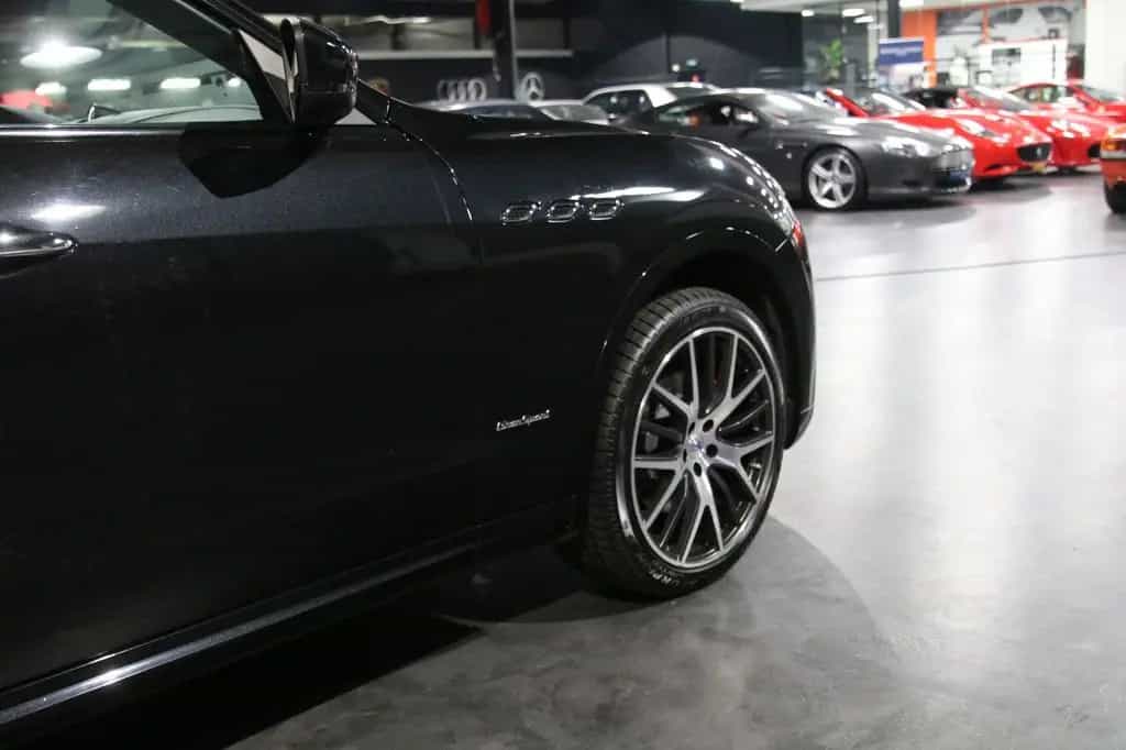 Maserati Levante GranSport Diesel Q4 Pano LED AHK 01/2018-photo-20
