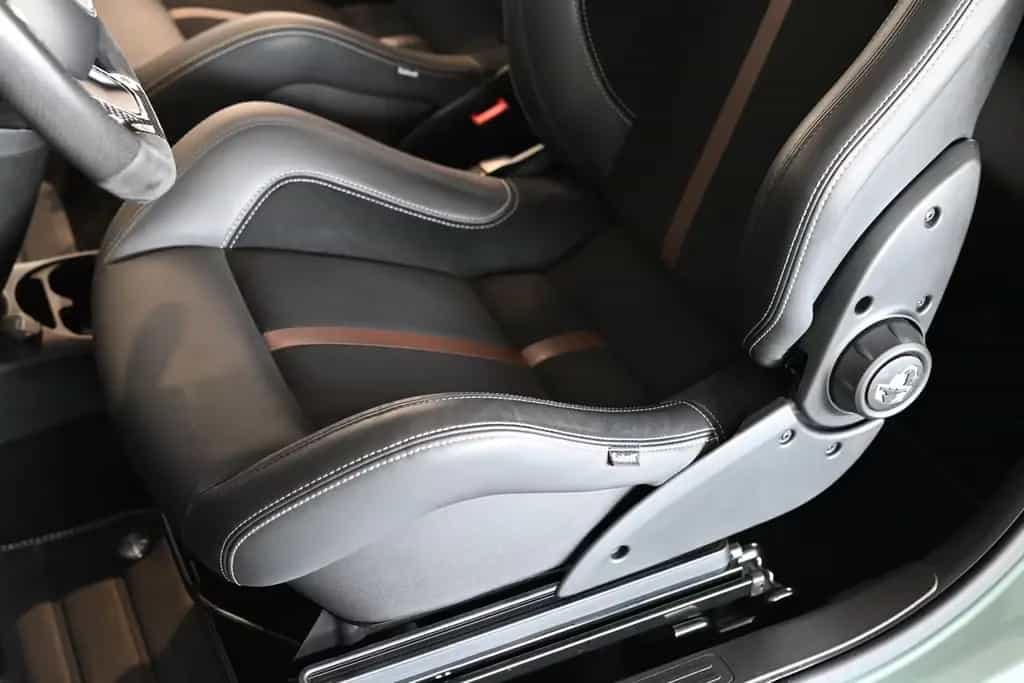 Abarth 695 70th Anniversario Sabelt-Sportsitze Navi PDC 01/2020-photo-14
