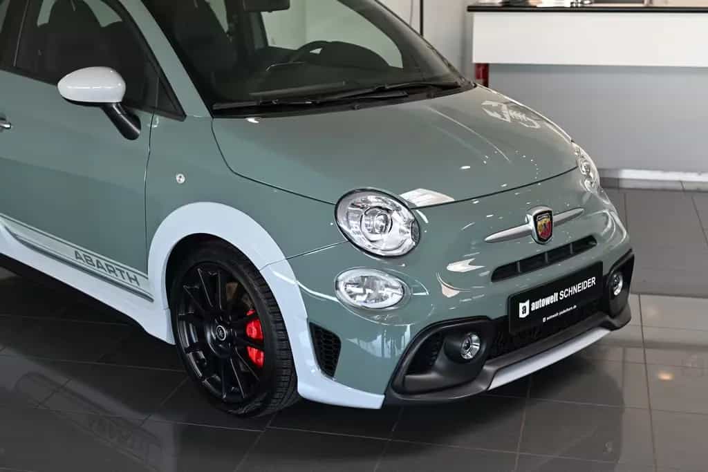 Abarth 695 70th Anniversario Sabelt-Sportsitze Navi PDC 01/2020-photo-6