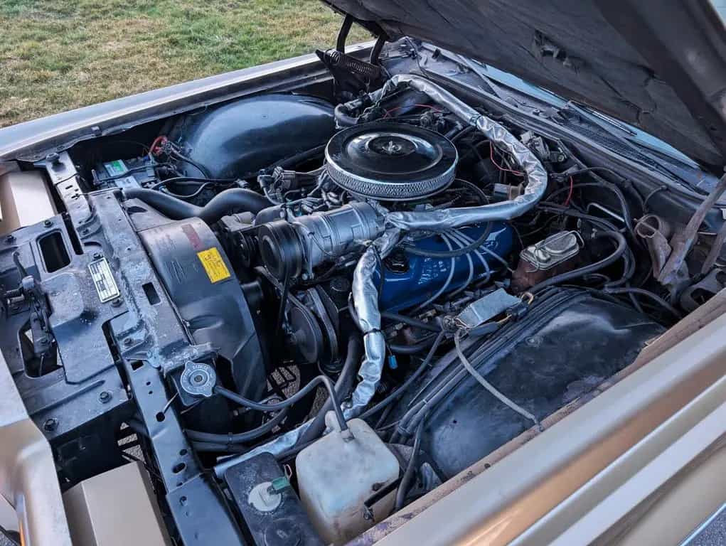 Lincoln Continental 6.6l Coupe Gold - Cartier Uhr/H Zul. 07/1979-photo-14