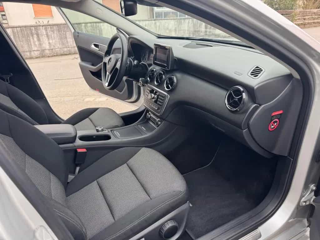 Mercedes-Benz A 200 A A 200 *GARANTIE*KAMERA*8FACH* 12/2012-photo-15