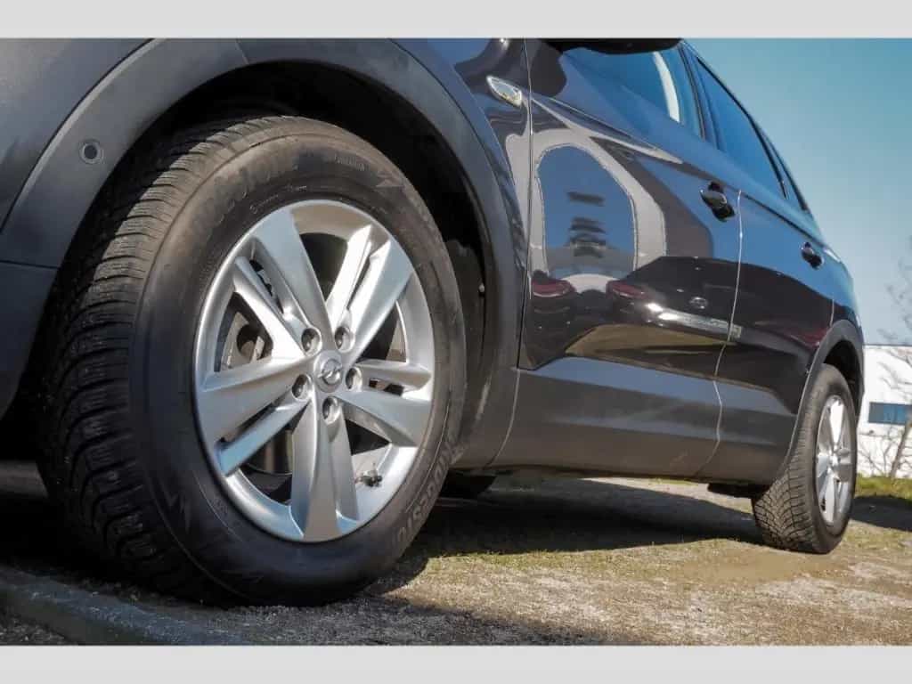 Opel Grandland X Ultimate 1.6 Voll-LED Leder 18 Zoll 07/2020-photo-4