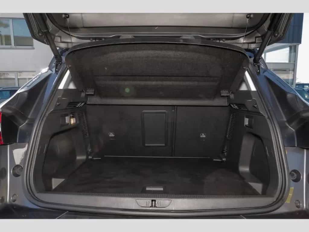 Opel Grandland X Ultimate 1.6 Voll-LED Leder 18 Zoll 07/2020-photo-5