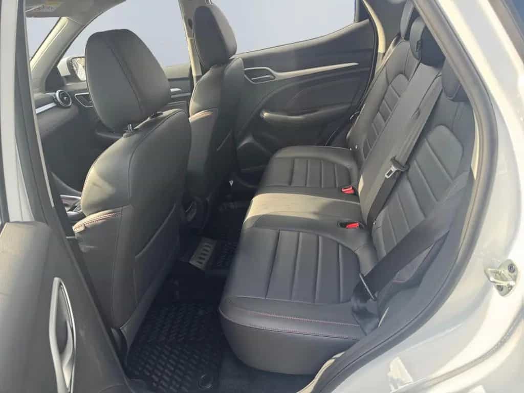 MG ZS 1.0T-GDI Luxury *NAVI*360°*LEDER*SHZ* 09/2024-photo-13