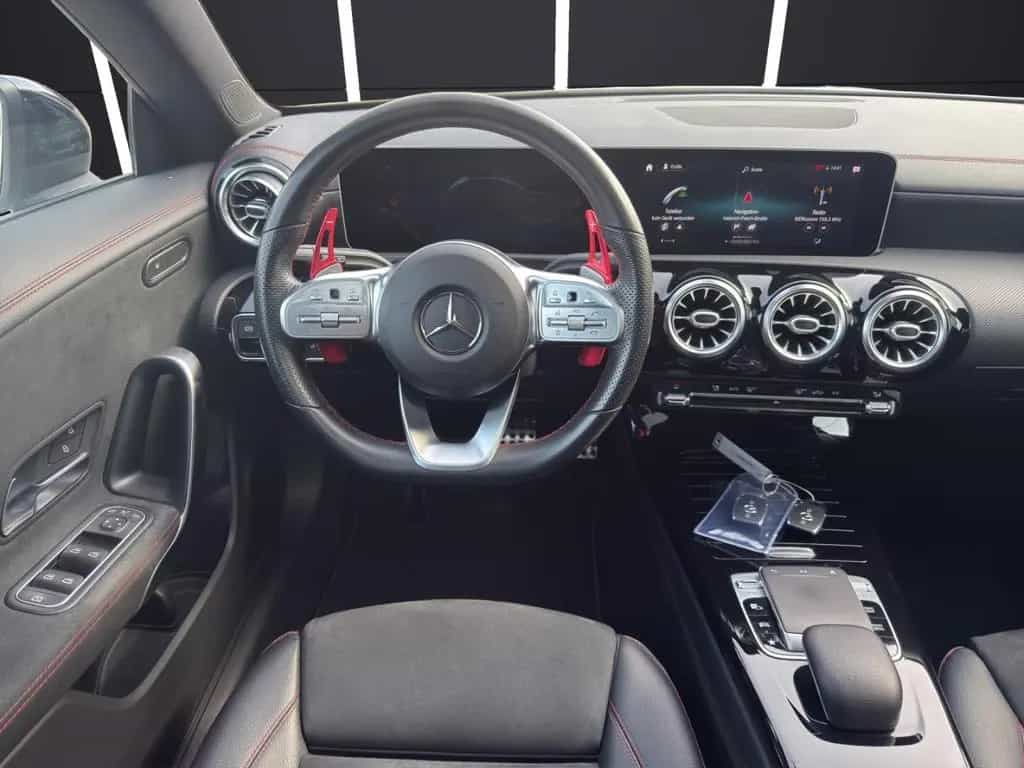 Mercedes-Benz CLA 180 Shooting Brake AMG Line Panodach Navi Di 12/2019-photo-12