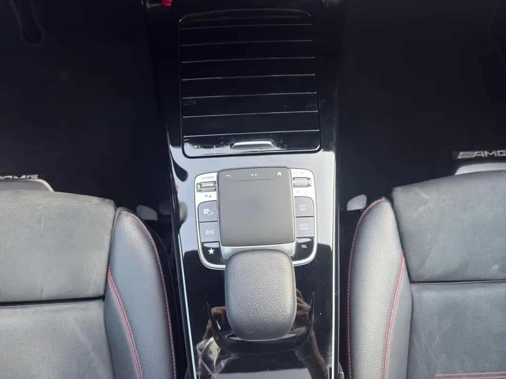 Mercedes-Benz CLA 180 Shooting Brake AMG Line Panodach Navi Di 12/2019-photo-15
