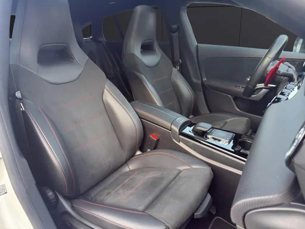 Mercedes-Benz CLA 180 Shooting Brake AMG Line Panodach Navi Di 12/2019-photo-25