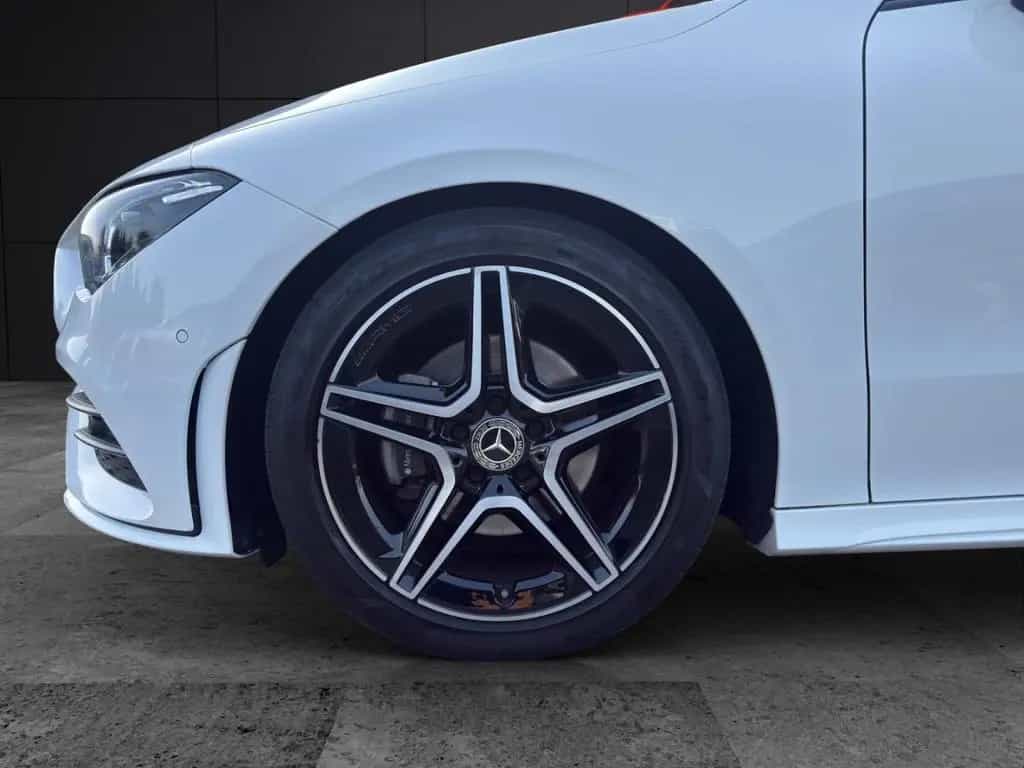 Mercedes-Benz CLA 180 Shooting Brake AMG Line Panodach Navi Di 12/2019-photo-31