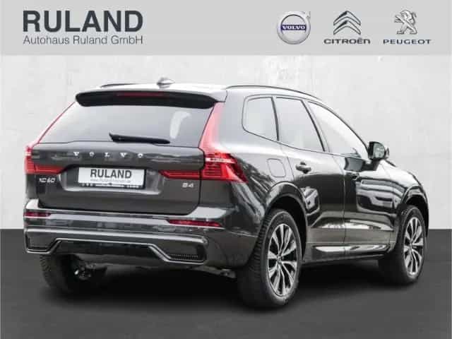 Volvo XC60 Plus Dark B4 Benzin StandHZG  BLIS Leder Me 11/2023-photo-1
