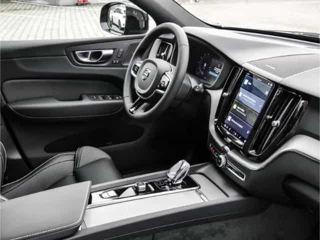 Volvo XC60 Plus Dark B4 Benzin StandHZG  BLIS Leder Me 11/2023-photo-2