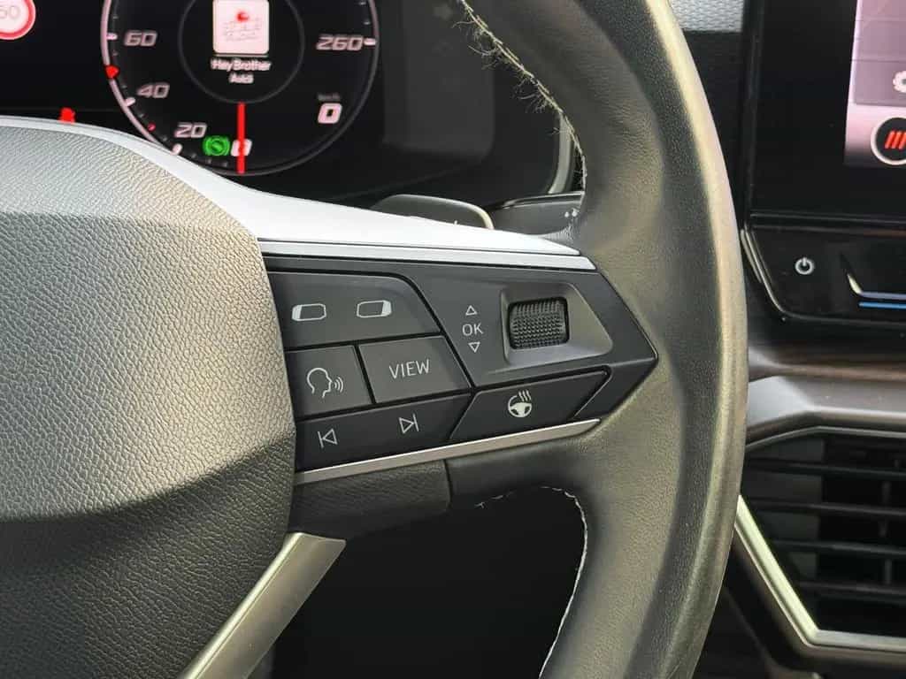 Seat Leon ST Xcellence DSG°ACC°LED°KAMERA°KEYLESS°SHZ 12/2020-photo-12