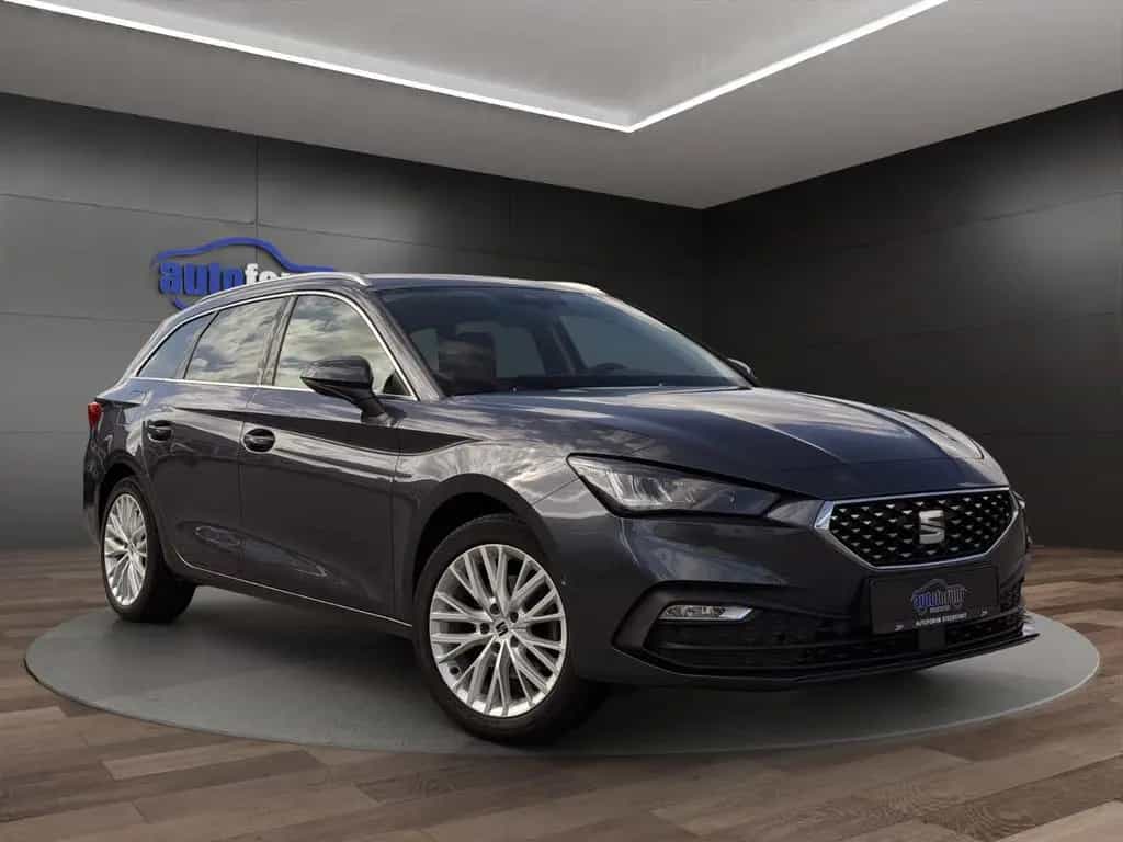Seat Leon ST Xcellence DSG°ACC°LED°KAMERA°KEYLESS°SHZ 12/2020-photo-2