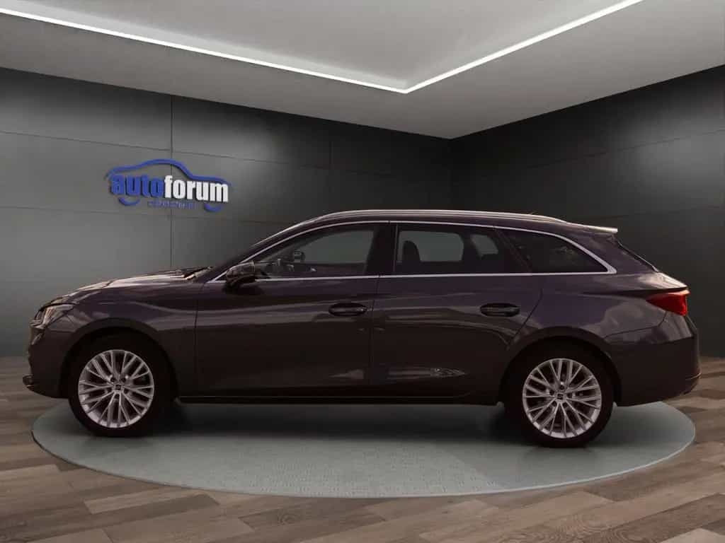 Seat Leon ST Xcellence DSG°ACC°LED°KAMERA°KEYLESS°SHZ 12/2020-photo-8