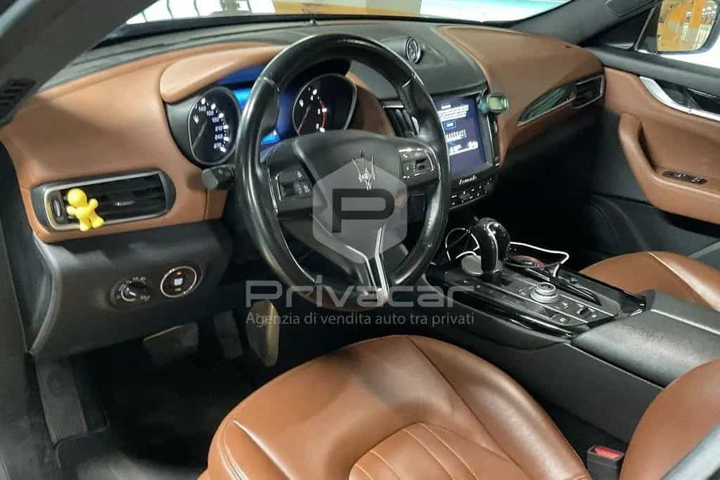 Maserati Levante MASERATI Levante V6 Diesel AWD 07/2017-photo-8
