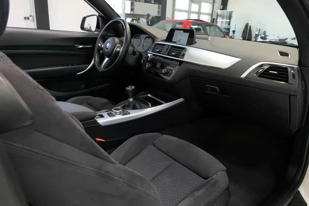 BMW 2 Series 218 d M Sport *Navi*Leder*H&K*LED*AHK*LM18* 04/2018-photo-13