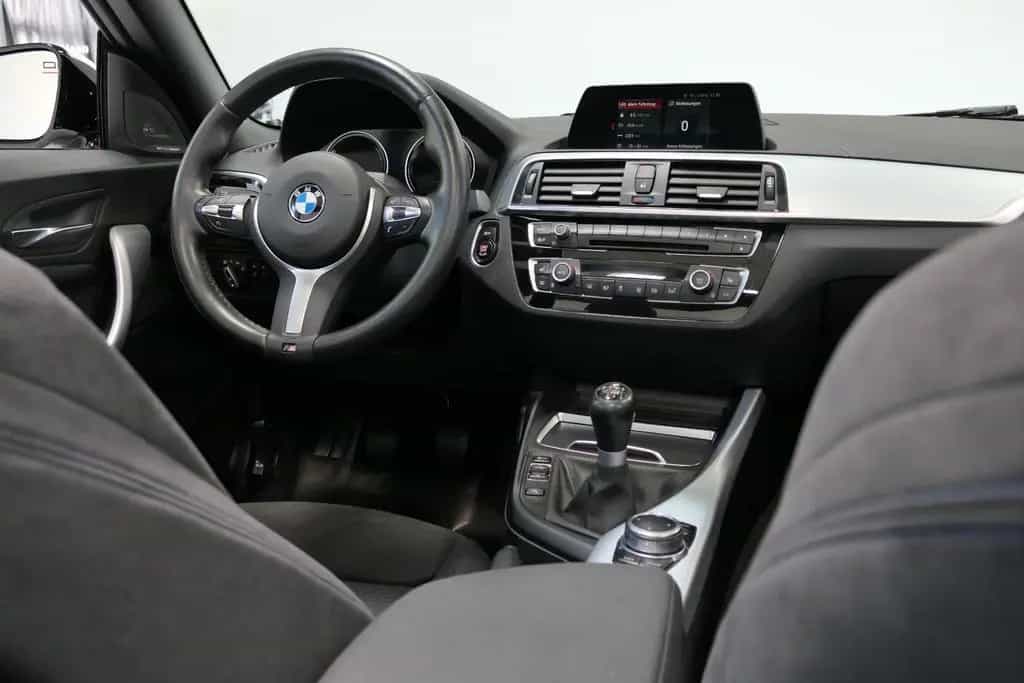 BMW 2 Series 218 d M Sport *Navi*Leder*H&K*LED*AHK*LM18* 04/2018-photo-21