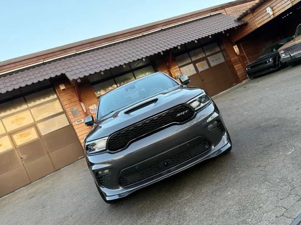 Dodge Durango 6,4 SRT*BREMBO*TV*AHK*PDC*SERVICE NEU*GARANTIE* 11/2018-photo-11