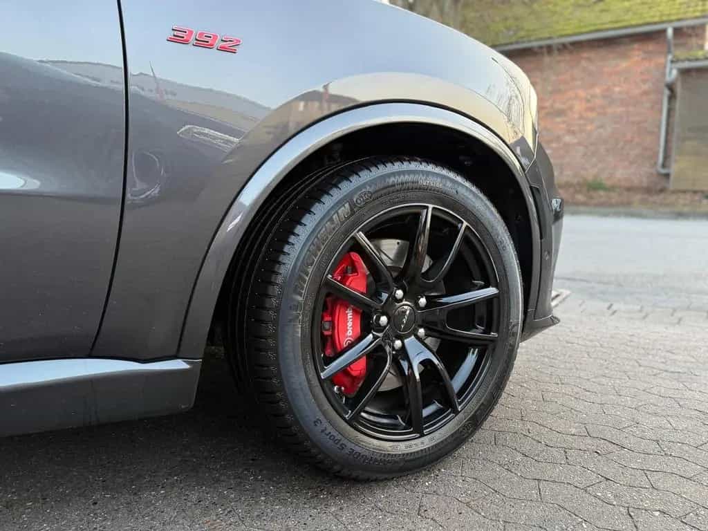 Dodge Durango 6,4 SRT*BREMBO*TV*AHK*PDC*SERVICE NEU*GARANTIE* 11/2018-photo-19