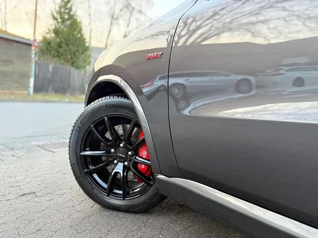 Dodge Durango 6,4 SRT*BREMBO*TV*AHK*PDC*SERVICE NEU*GARANTIE* 11/2018-photo-27