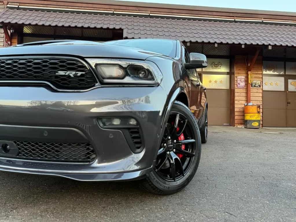 Dodge Durango 6,4 SRT*BREMBO*TV*AHK*PDC*SERVICE NEU*GARANTIE* 11/2018-photo-6