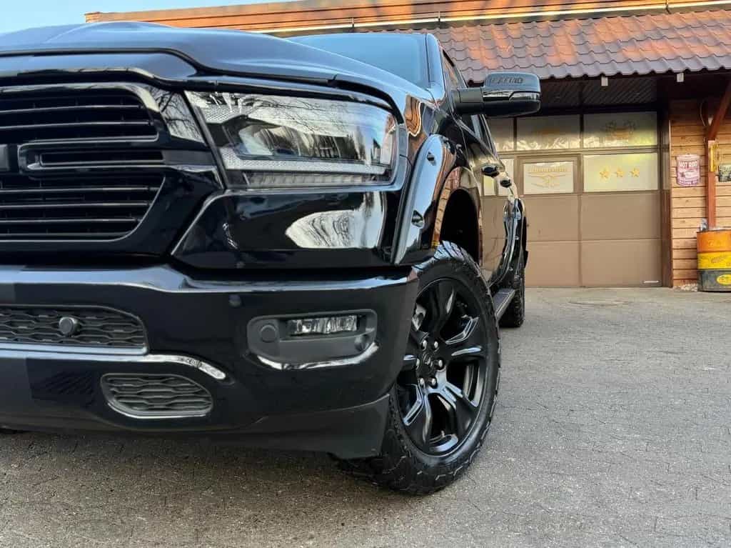 Dodge RAM SPORT*ROLLBAR*OFFROAD*LIFT*AHK*NAVI*4X4*GARANTIE 12/2019-photo-2