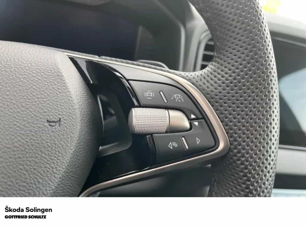 Skoda Karoq 1.5 TSI Sportline DSG   AHK   Pano   Kamer 02/2025-photo-15
