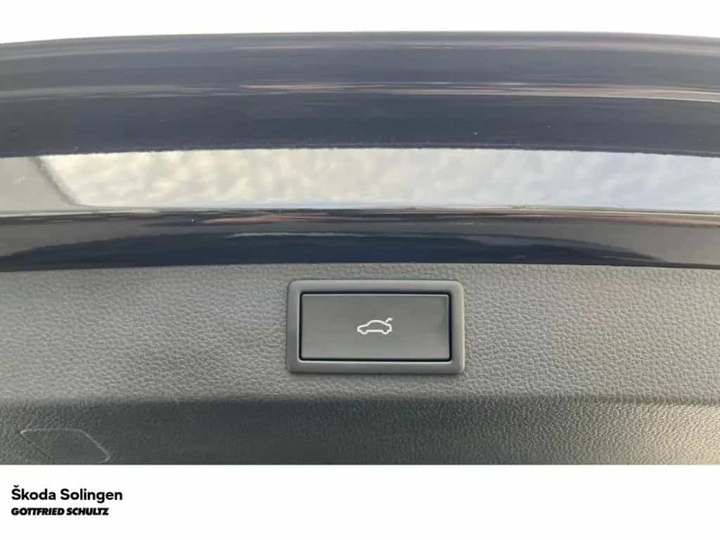 Skoda Karoq 1.5 TSI Sportline DSG   AHK   Pano   Kamer 02/2025-photo-20