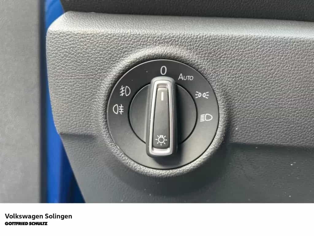 Volkswagen T-Roc 1.5 TSI Sport Pano   Klima   SHZ   PDC   L 07/2018-photo-11