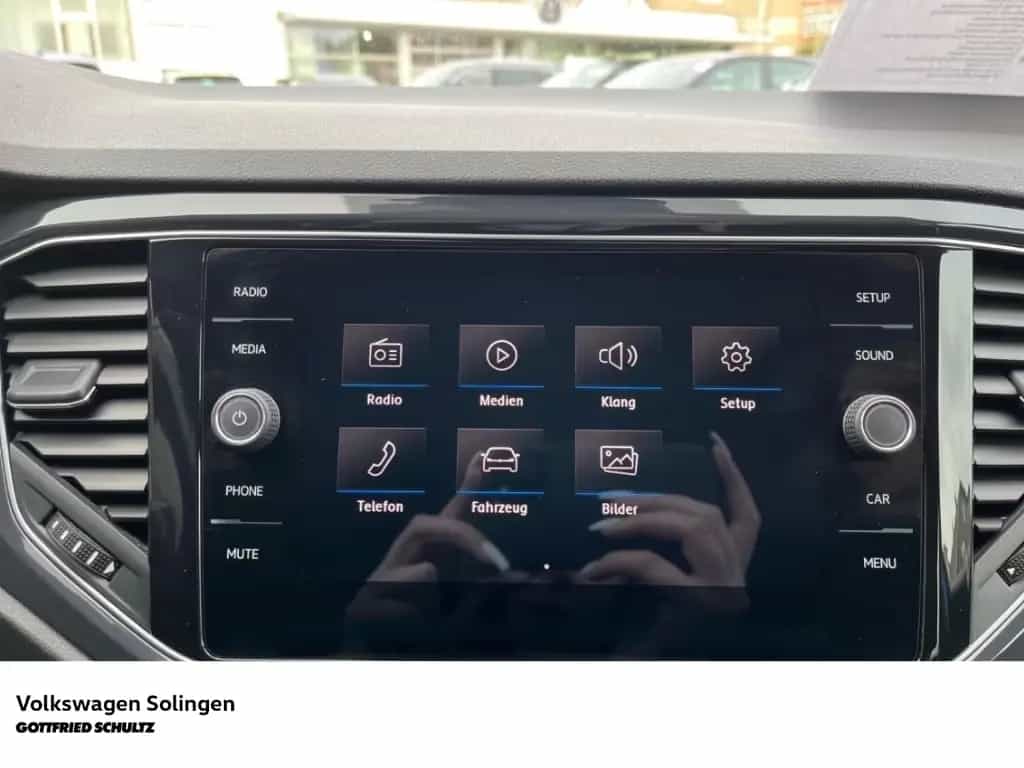 Volkswagen T-Roc 1.5 TSI Sport Pano   Klima   SHZ   PDC   L 07/2018-photo-16