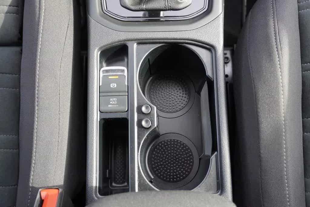 Volkswagen Touran 2.0 TDI R-Line LED Massagesitz Navi 04/2020-photo-18