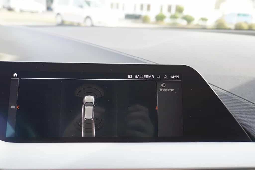 BMW 118 i Advantage Shadow Line Klimaaut. LED Navi 03/2021-photo-16
