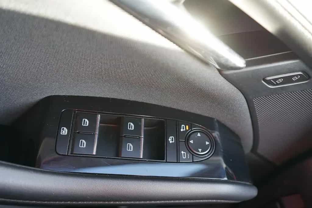 Mazda 3 2.0 M-Hybrid Selection Navi Head-Up ACC Kamera 12/2020-photo-13